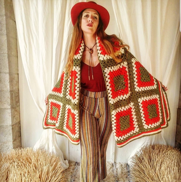 Vintage Handmade Granny Square🌵🌼 - Picture 1 of 4